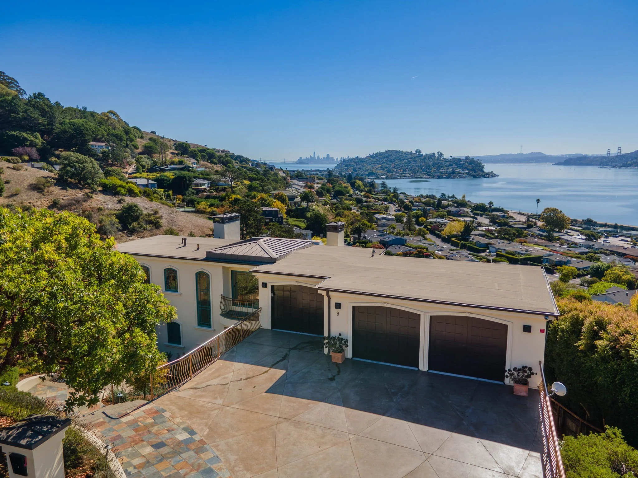 2-web-or-mls-9-francisco-vista-ct.jpg