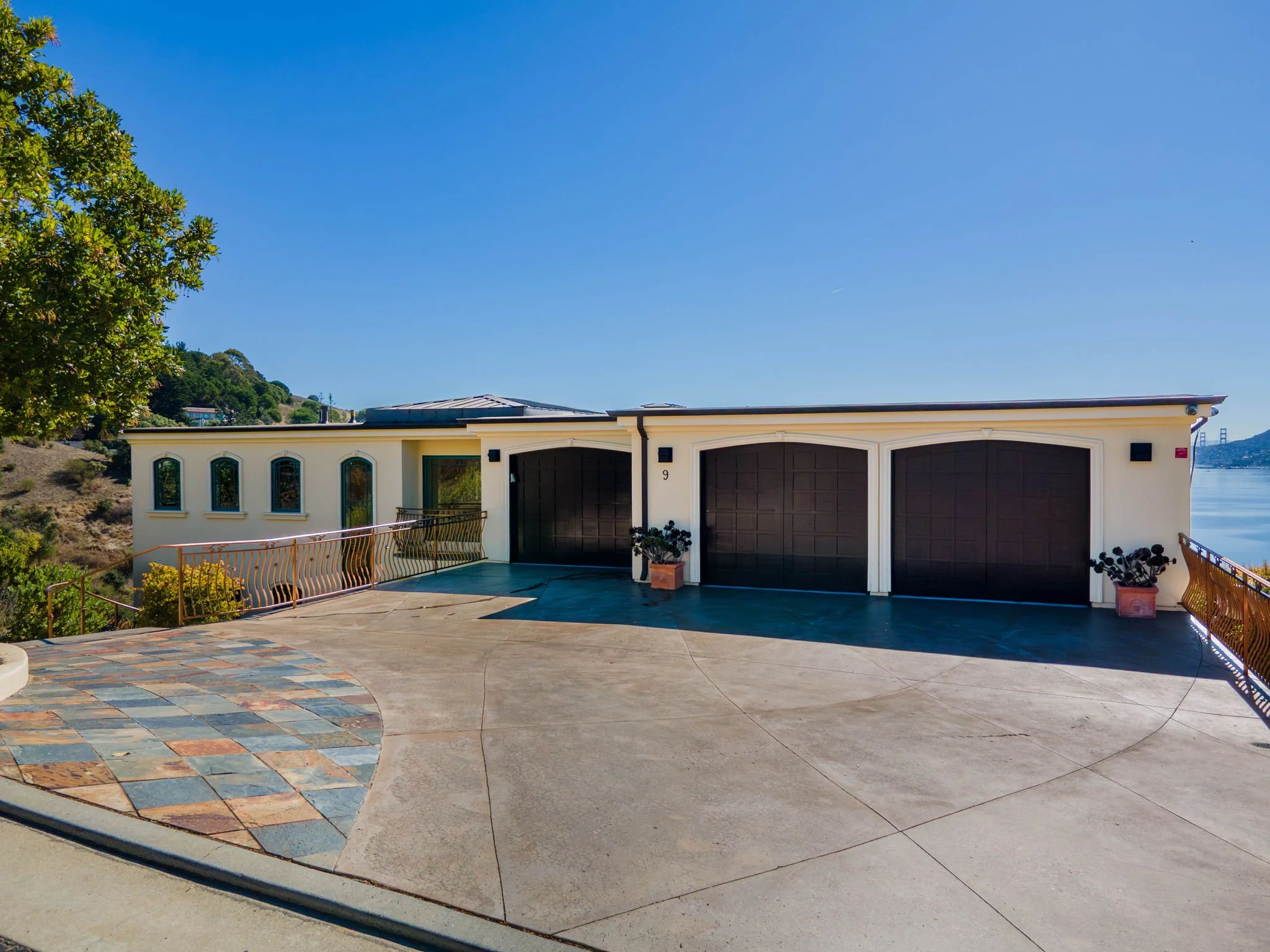 1-web-or-mls-9-francisco-vista-ct.jpg