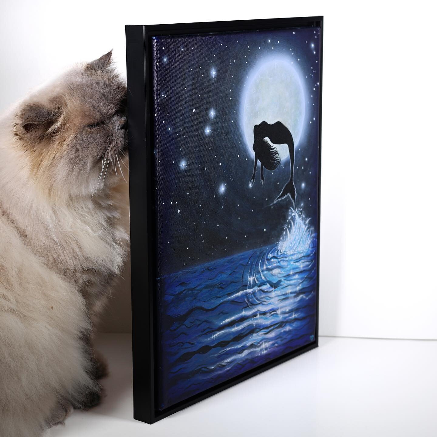 Stage Diver thinks he has to sniff everything I make 😹👃🖼✨ 

👉 Swipe to see it GLOW 👉

&ldquo;To the Moon and back&rdquo; original canvas painting by @makeartshine #makeartshine #artbyrondaalflen #mermaid #mermaidjumping #tothemoonandback #moonch
