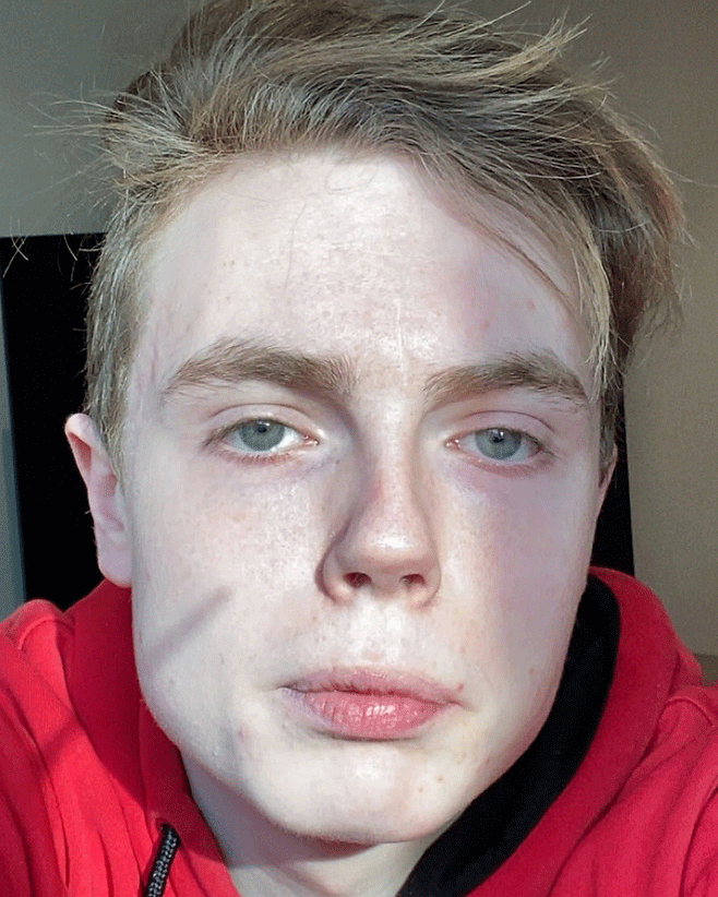 December 2022 - Featured Artist - Ari Lohr