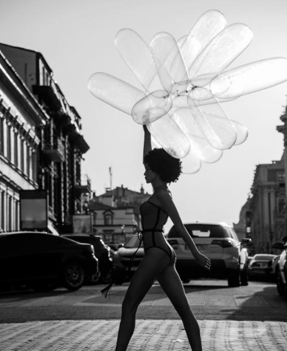 Balloon Walk | Fashion Prints