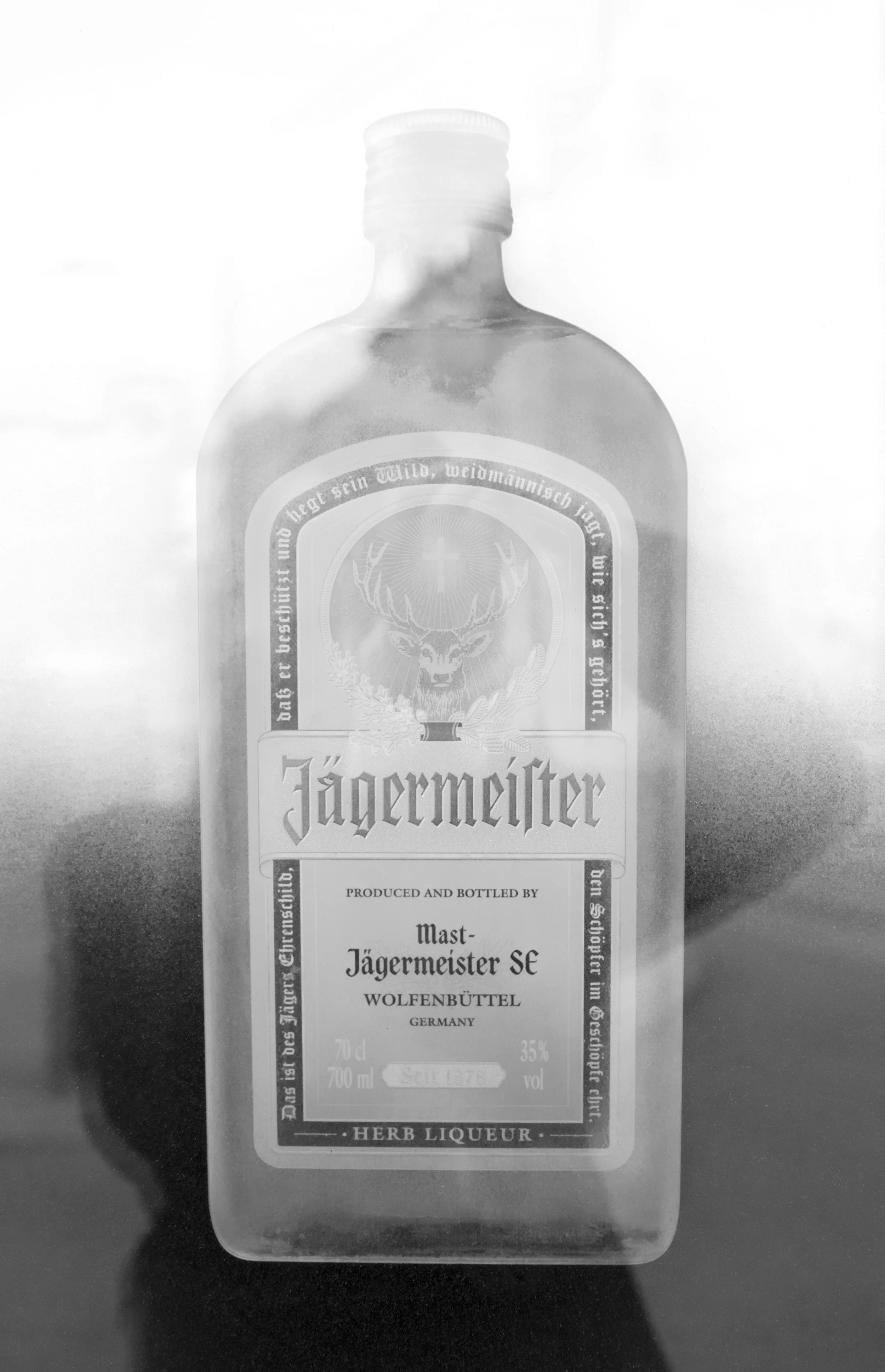 160314_Jägermeister_Rotfilter_hoch.jpg