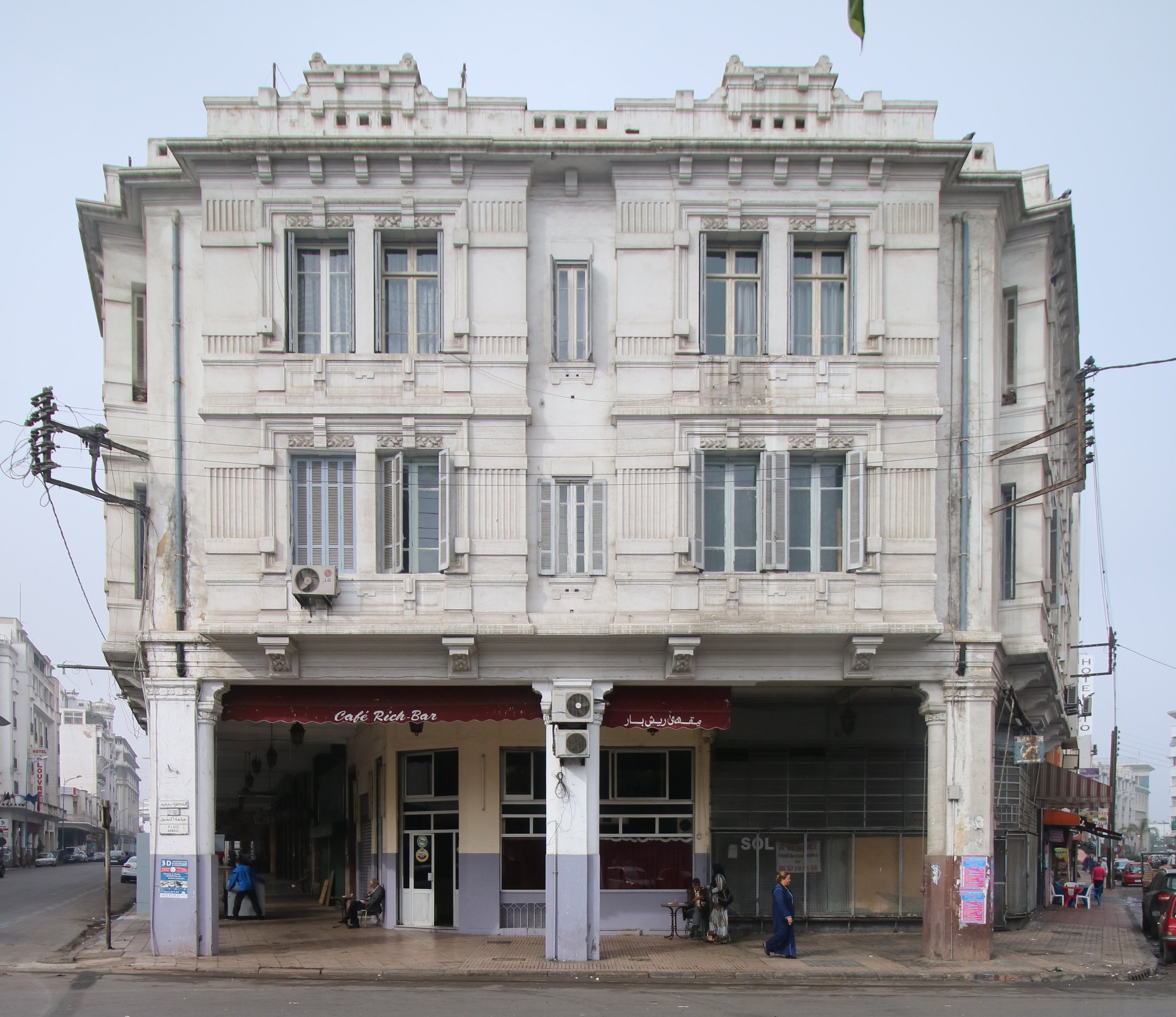 Place d'Aknoul (Guynemer), immeuble Soto, MANASSI arch, 1922 (1).JPG