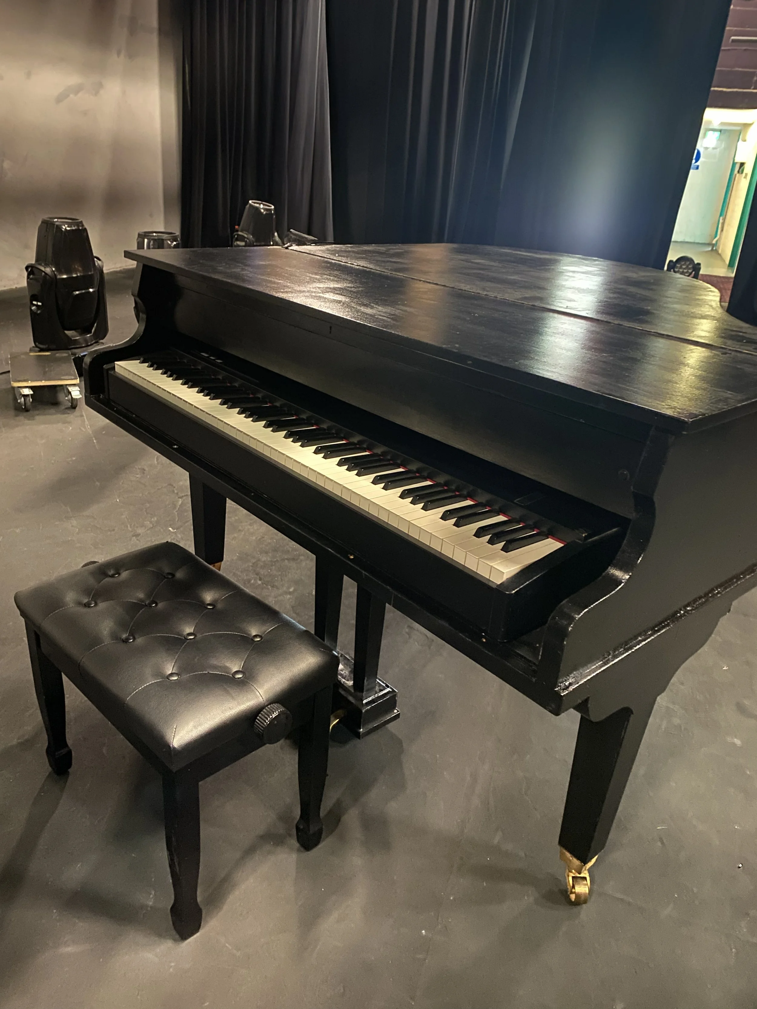 Baby grand piano shell available to hire