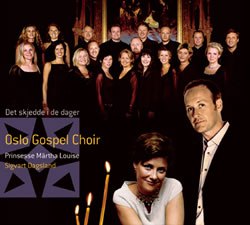 Oslo Gospel Choir Det skjedde i de dager (2002): sanger og solist på sangen «Nå tennes tusen julelys».