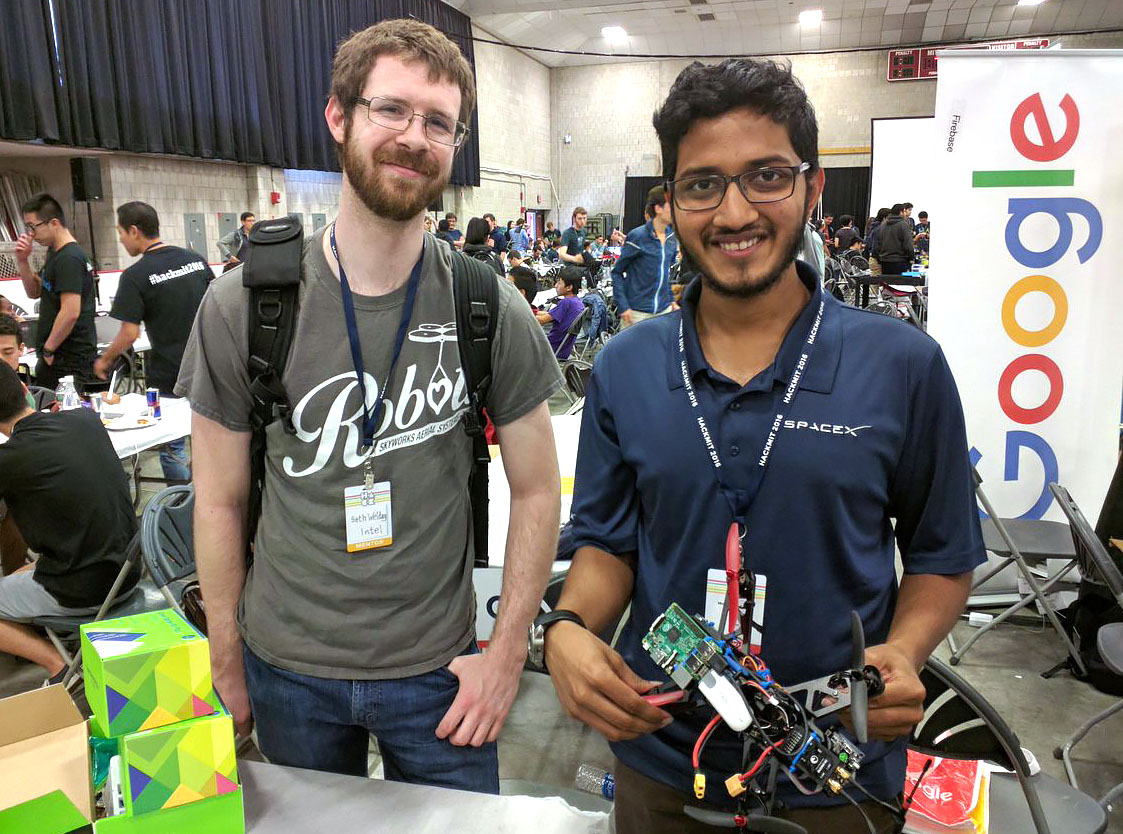 Mohammed+Nasir+founder+of+drones+for+humanity+at+a+google+hackathon.jpg