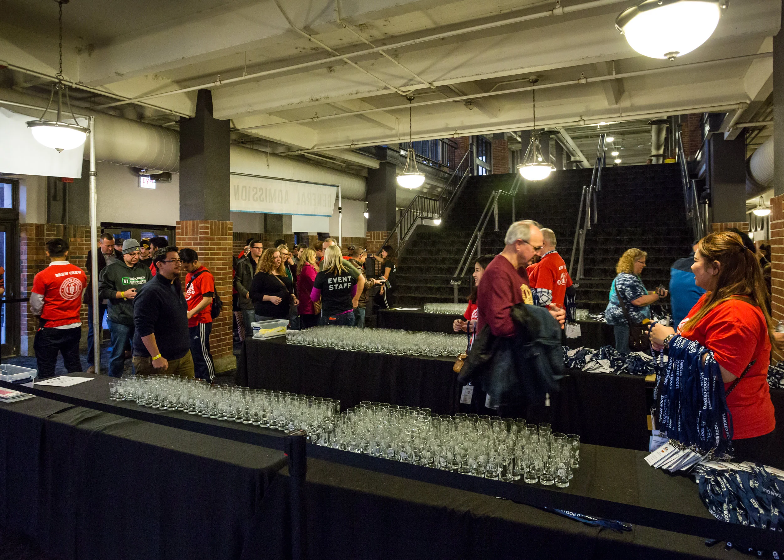 pdetphotography-loudogevents-chicagowinteralefest-2018 (118).jpg