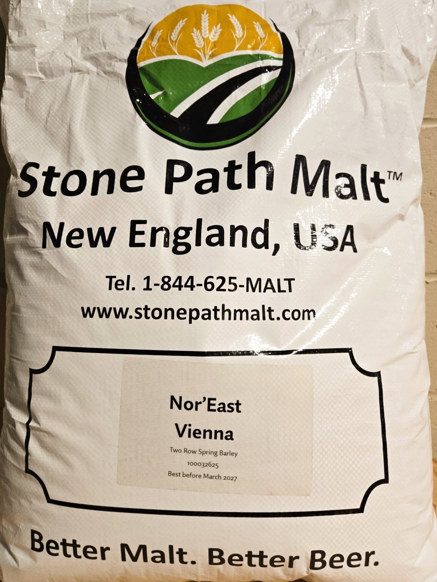 We're proud to say we have been brewing 100% of our beer with Stone Path Malt since 2018!! Locally malted out of Wareham, Ma.

Starting tonight is the first Harper Lane Open!!

6 HLB beers on tap and virtual golf! Set up a tee time or come by and han