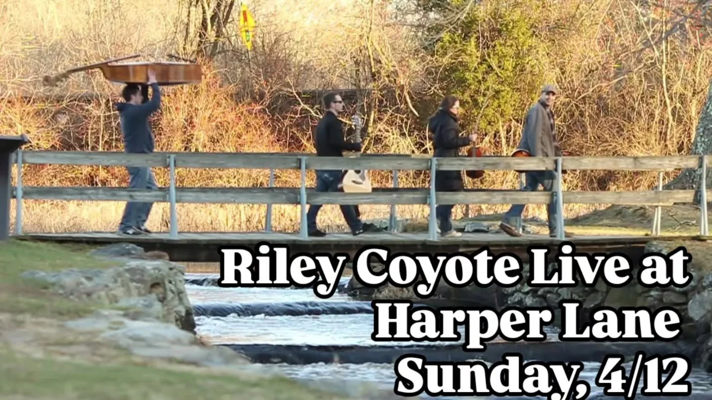 Today!! We have Riley Coyote in the house from 2:30-4:30pm!

Come on by for some bluegrass and originals!

#sundayfunday☀️