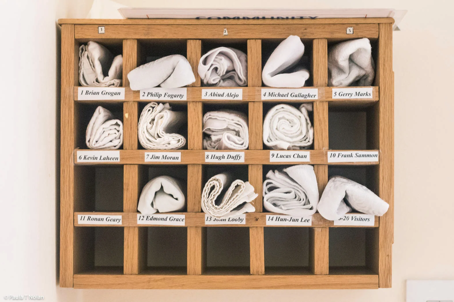 1. NAPKINS JESUITS IN LEESON STREET 2014-6375.jpg