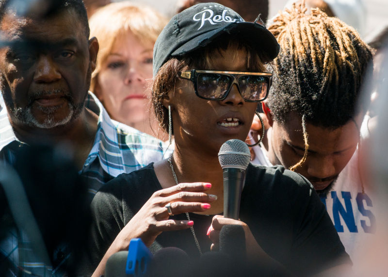 Diamond Reynolds, Girlfriend of Philando Castile, Reaches Settlement With City of St. Anthony, Minn. 