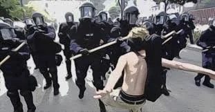 State Makes It Legal to Shoot Cops in Self-Defense If They Violate Your Rights