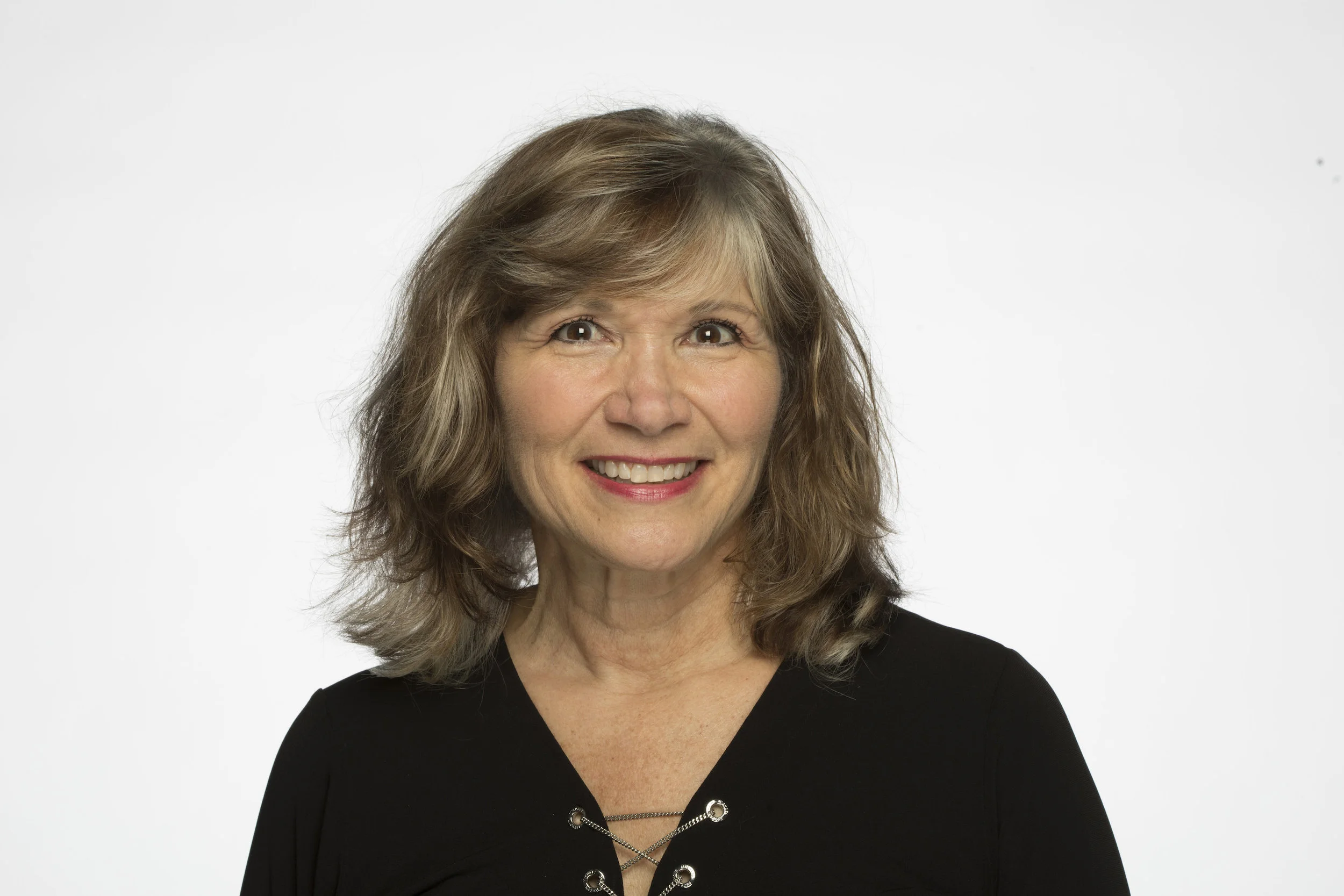 The Pod Shop: Dating While Gray