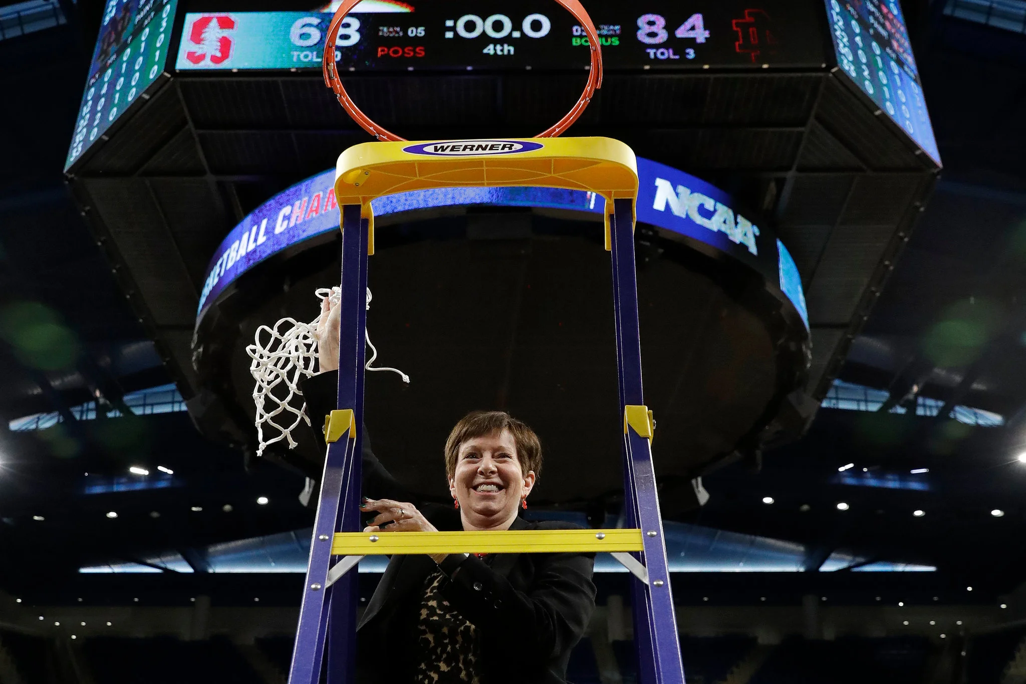 Muffet McGraw Says She Won’t Hire a Man on Her Coaching Staff. Let Her Tell You Why.