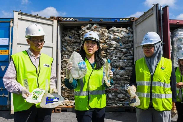 Malaysia Vows to Send Tons of Non-Recyclable Garbage Back to U.S., Other Developed Nations
