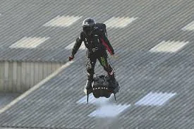 French Inventor Flies Across English Channel on Hoverboard