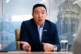 Full interview: Andrew Yang Meets With the Des Moines Register's Editorial Board 