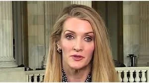 Kelly Loeffler’s Offshore Tax Shelter Scheme