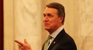 GOP Senator Pulls Out of Final Debate After Being Humiliated Onstage The Night Before