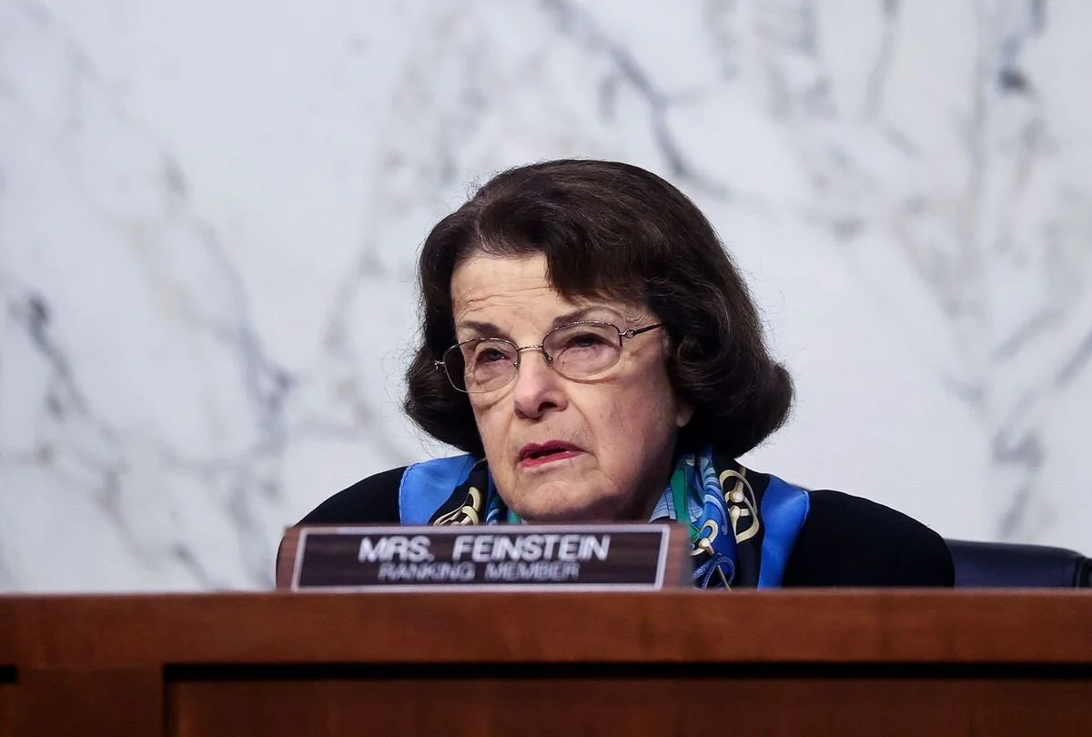 Aides Raise Age Concerns About Dianne Feinstein As She Forgets Key Discussions and Briefings: