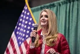 Kelly Loeffler Marketed Derivatives During Great Recession At World's Most Notorious Tax Haven