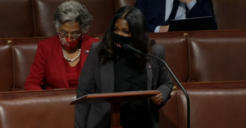 In Fiery Floor Speech, Cori Bush Demands Accountability for Every Republican Who Incited 'Vile White Supremacist Attack' of January 6
