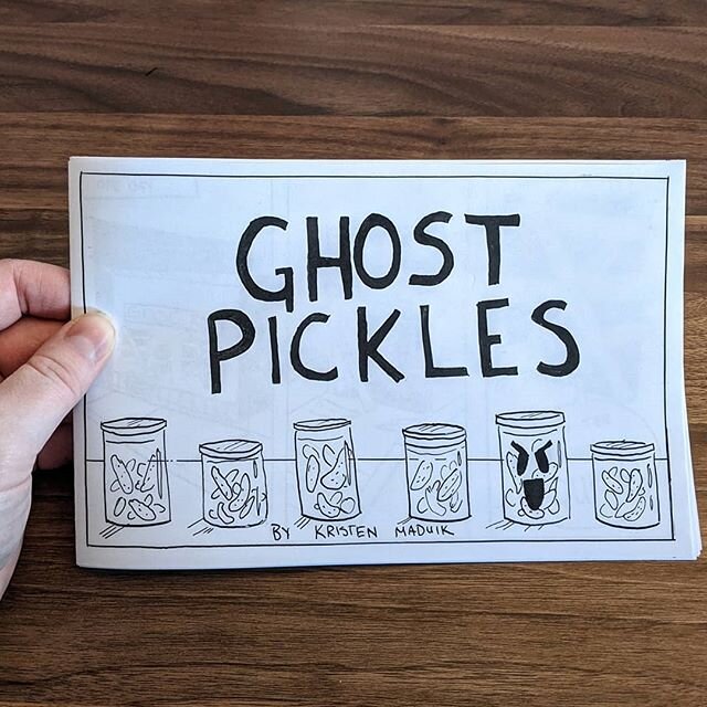 My new comic, Ghost Pickles, is done! You can read it all on my Twitter or on my Patreon, links in bio.
.
I had a ton of fun drawing and creating this comic. It wasn't what I originally imagined but it's done and that's amazing in itself 🤗💕 I will 