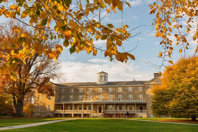 Pathways to Success: Navigating the World of Top Liberal Arts Colleges for Holistic Development