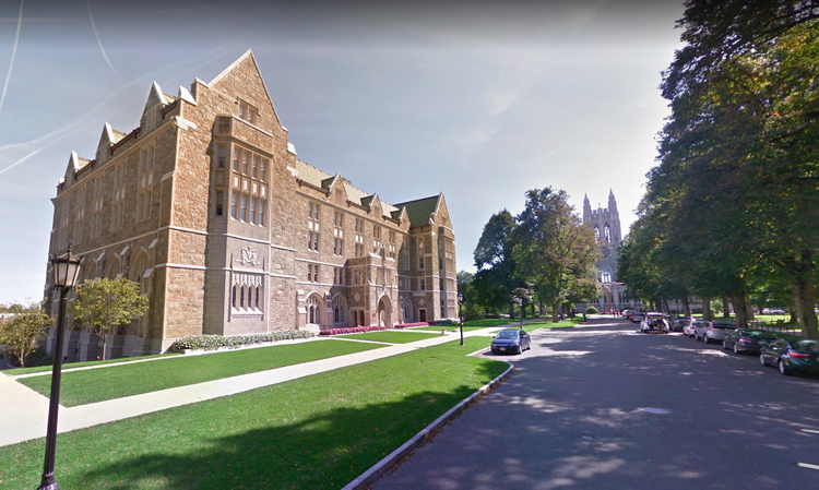 When Do Regular Decisions Come Out for College Applicants? — Edvanced