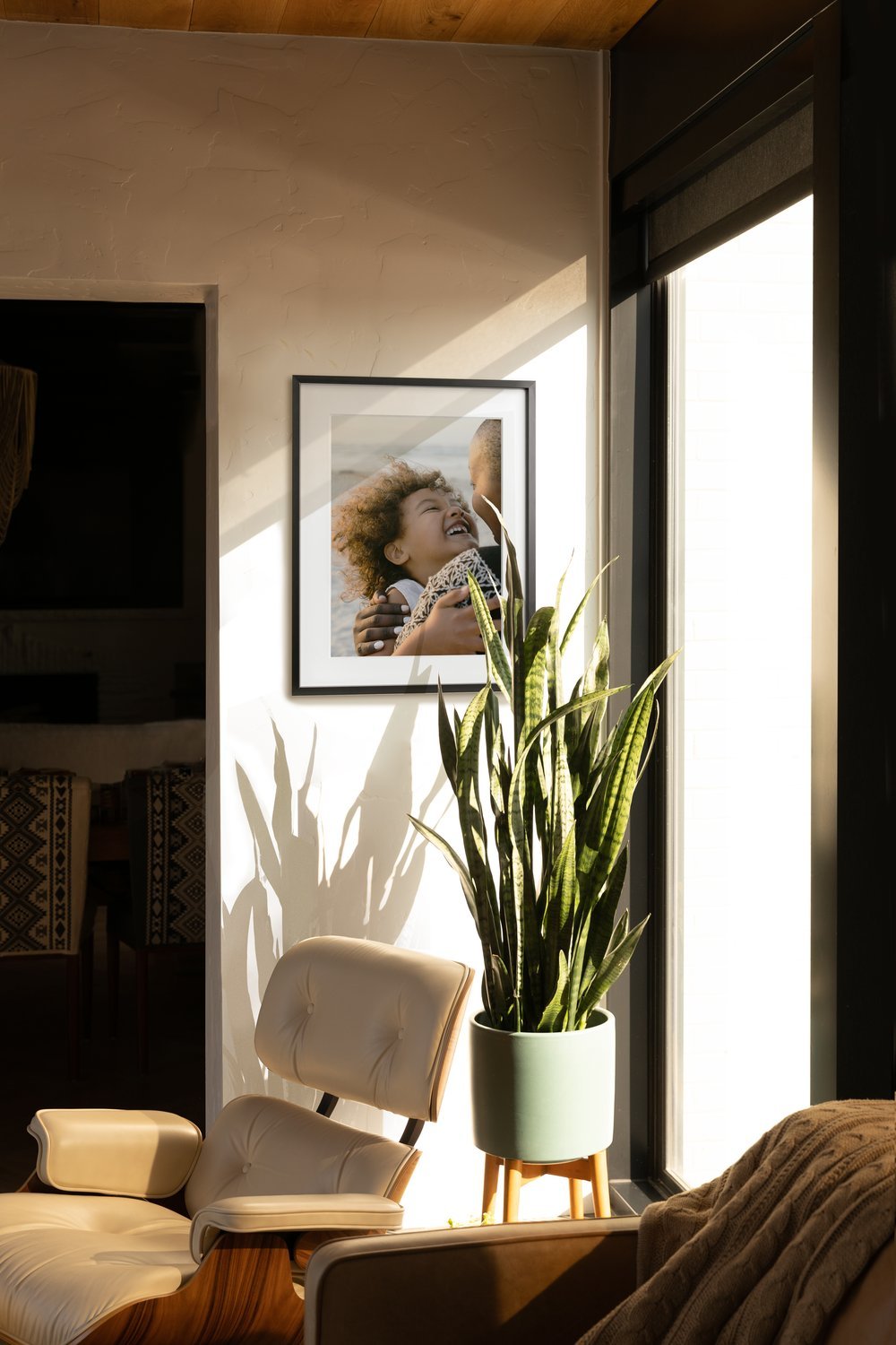modernmetal-frame-springdecor-2022.jpeg