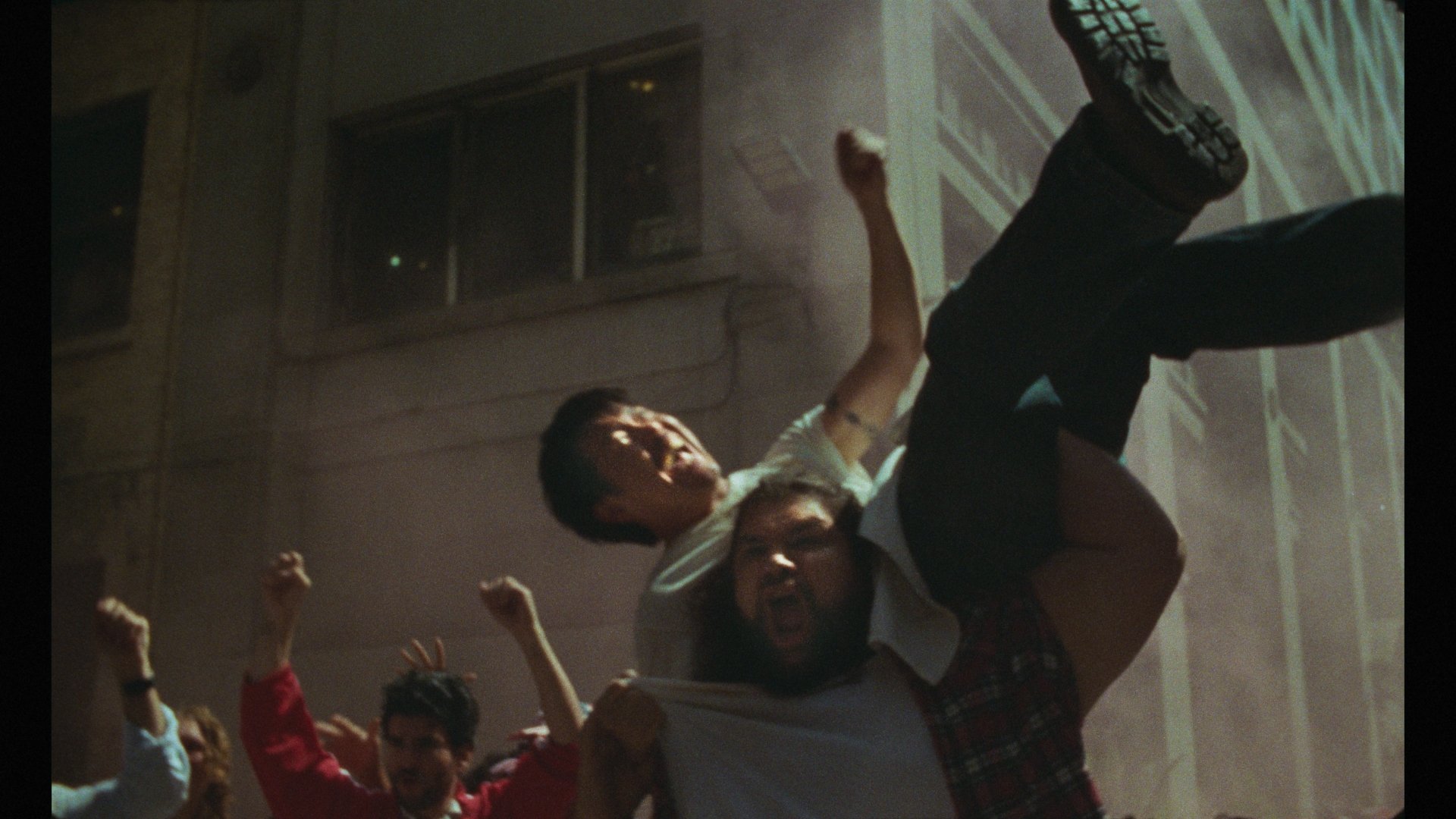 FOX_Miracle_PR_Stills_0504.0006.jpg
