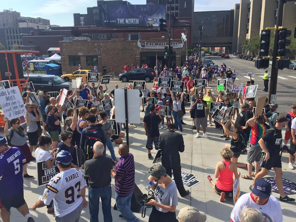 BONUS EPISODE - Showing up!