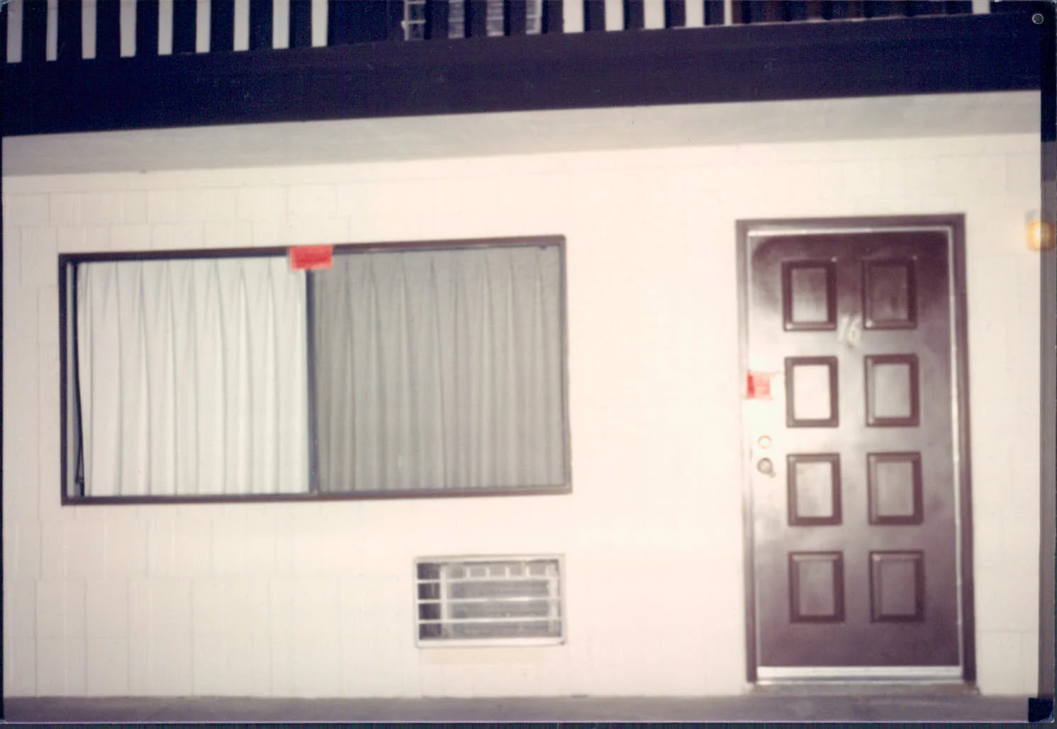 Exterior of Leila Mulla's and Ronald Dunnagan's Las Vegas apartment