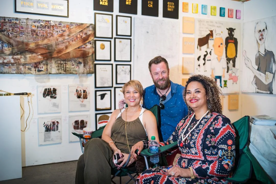 Laurie Vignaud and AVM Hawkins with Artist Tra Slaughter. Artwork: Tra Slaughter: www.traslaughter.com. Photography: Grady Carter : gradycarter@yahoo.com, Instagram at Gradycarterphotography. 