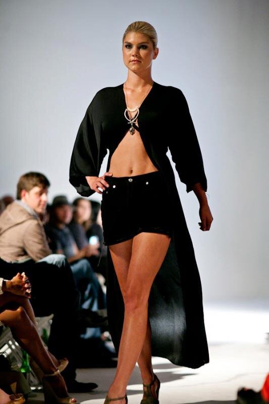 SFFW-2011-la bete by Jennifer Ly -10.jpg