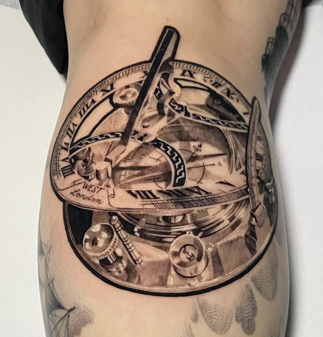 Tattoo of Astrolabes