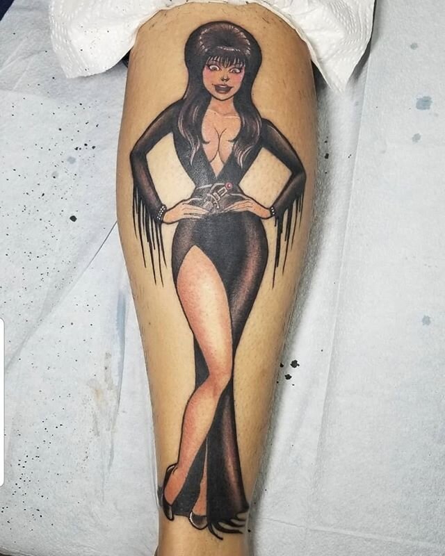 Like, for real, what took so long for someone to finally ask me for an Elvira tattoo!? Thanks Sergio! #elvira