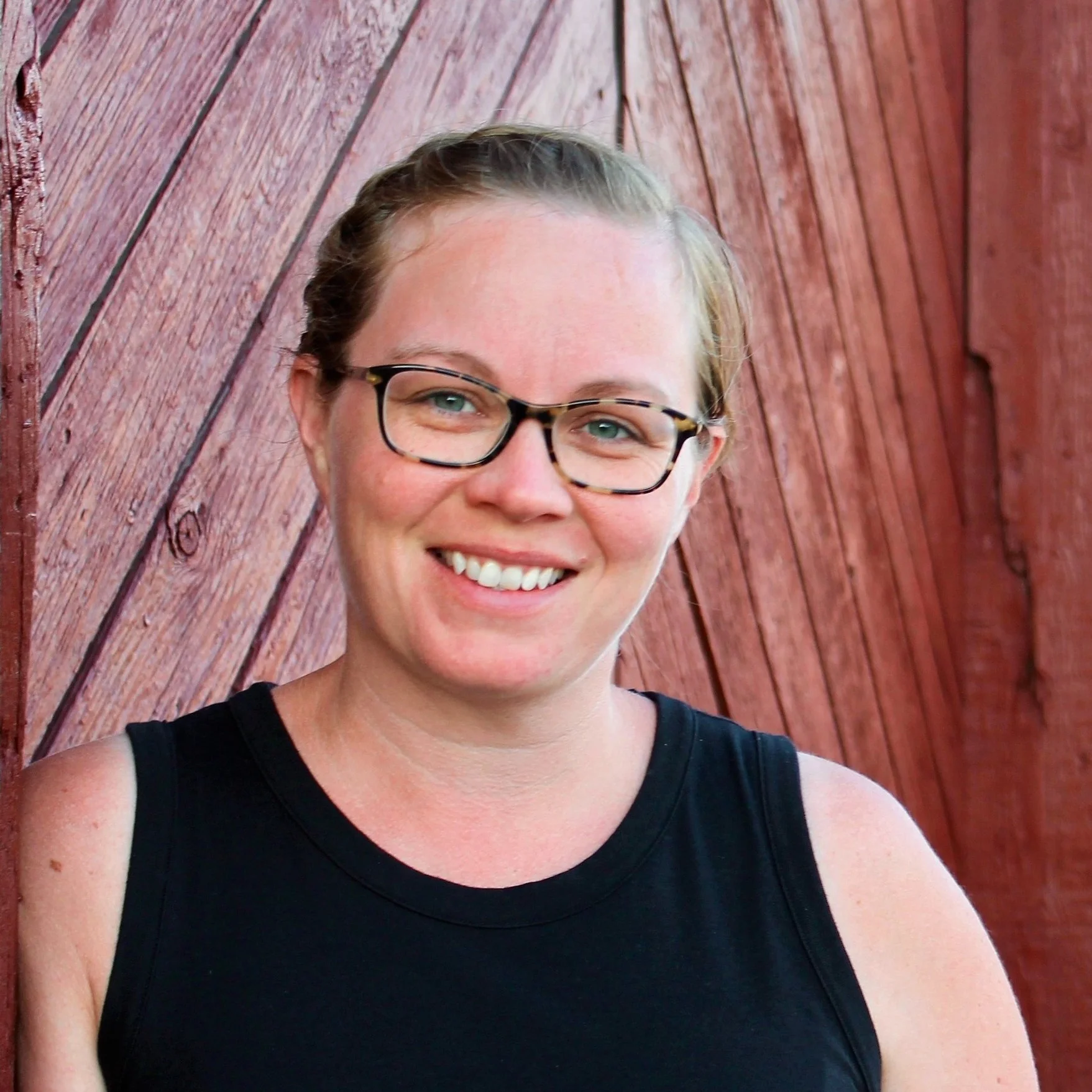 Lindsay Hutchinson Associate; B.Sc. I've had the privilege of working with First Nation communities across BC since 2007. As an interests-based negotiator, strategic planner and facilitator, I seek to bring people and organizations together in collaboration to achieve mutually-beneficial outcomes… (read more)