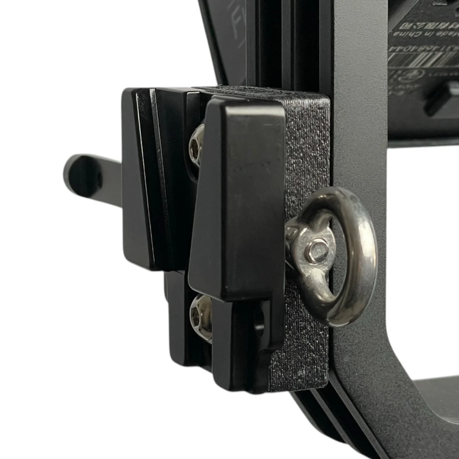 Nanlite-Forza-60CR-V-Mount-Plate-Close-Up.jpeg