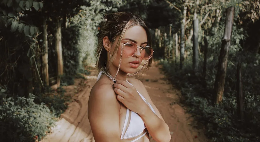 Seven Essential Benefits of Wearing Sunglasses