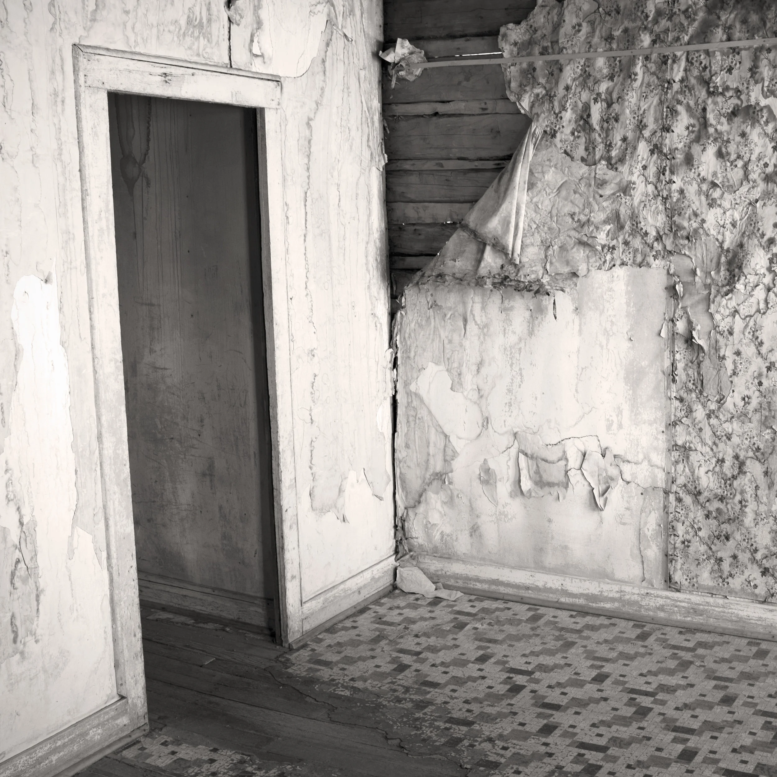 Bannack_Distress_01.jpg