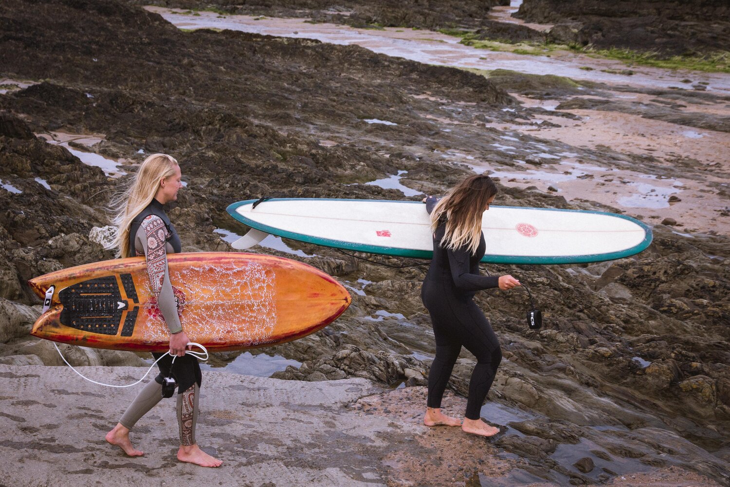 Surfing - RNLI Tips And Advice On How To Surf Safely