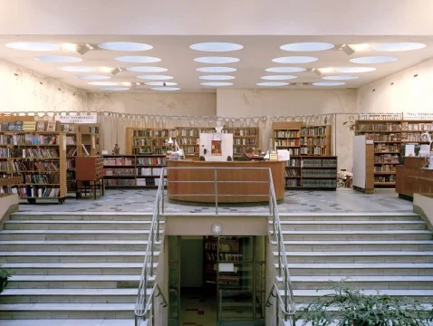 Lisa Crowley: The Reading Hall 