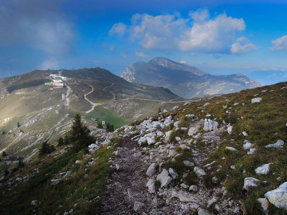 Až jsem došla cestou necestou k lanovce Monte Baldo.