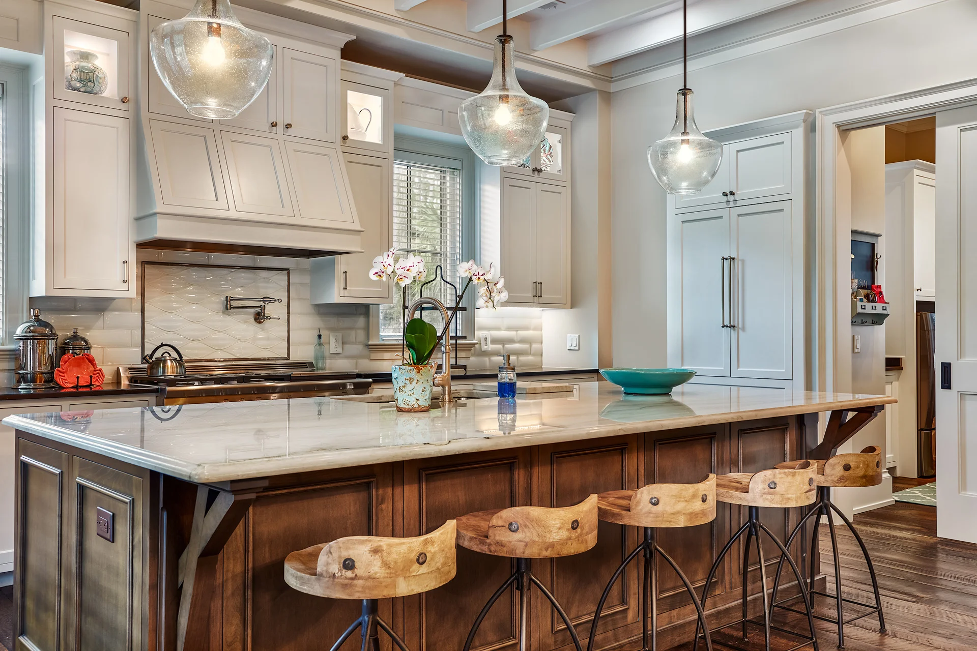 2-Kitchen.jpg