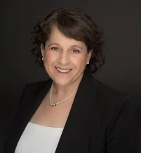 Marta Headshot.jpg