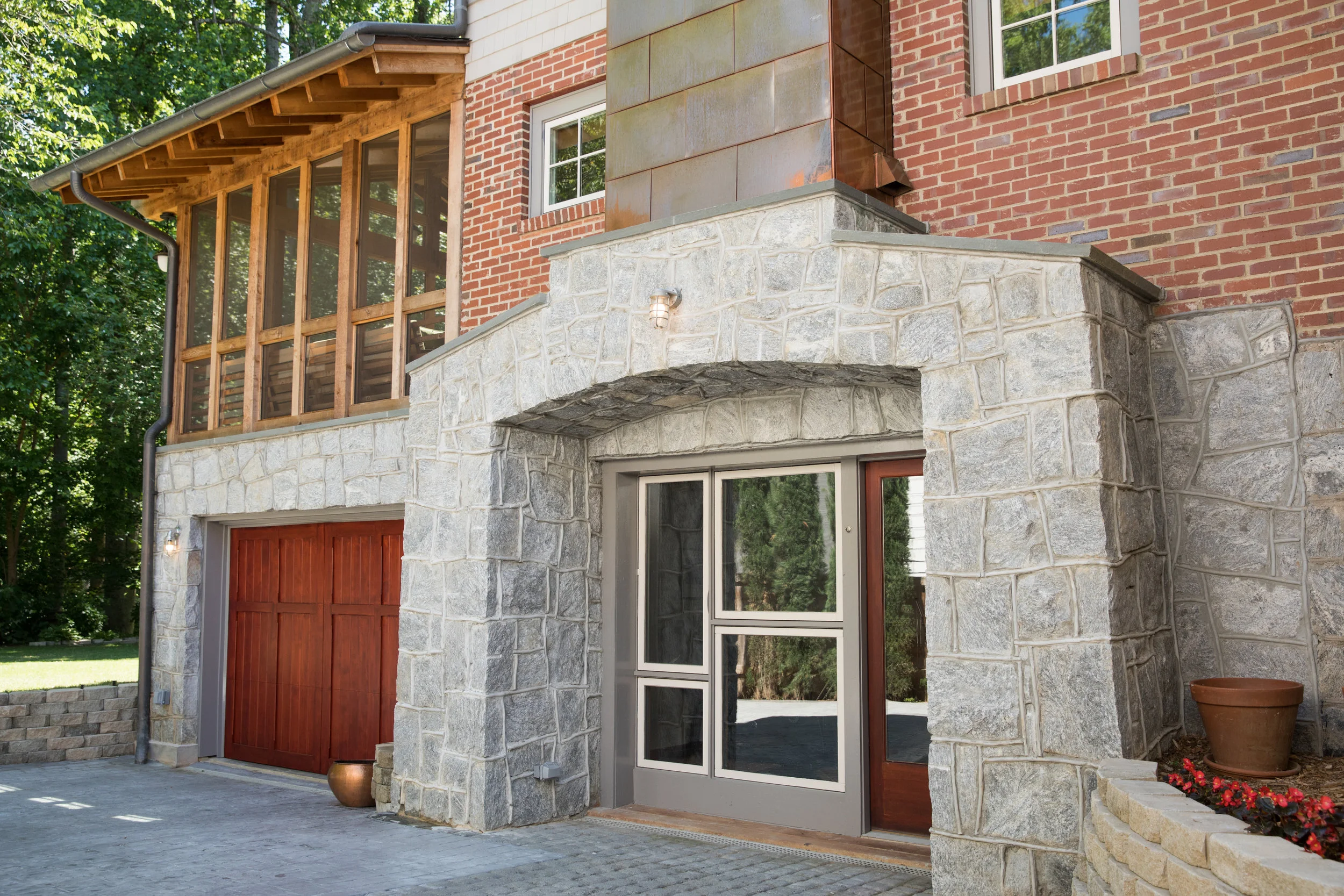 854 Highland Terrace-26.jpg