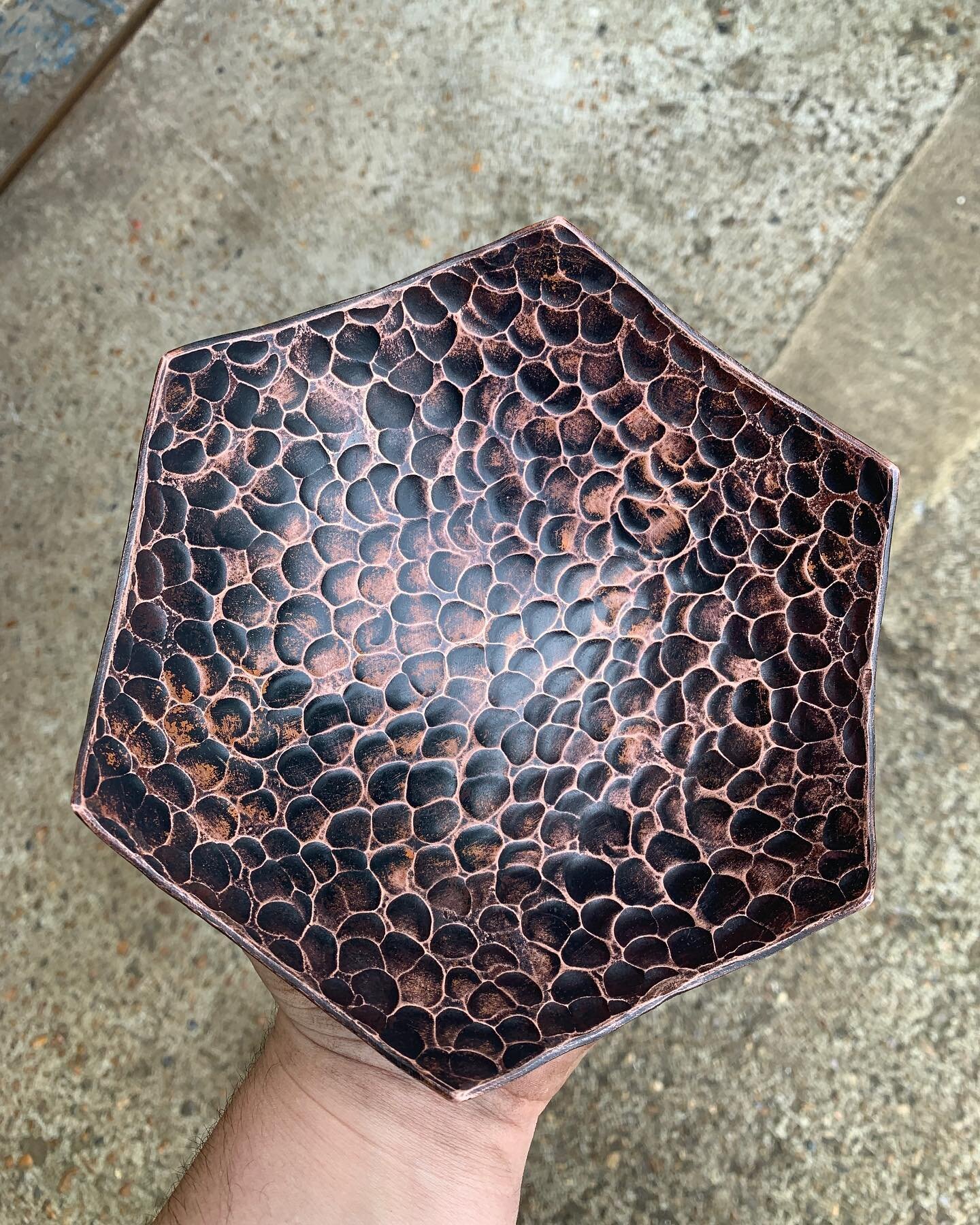 Hammered Copper Bowl with a Fire Patina Finish - Hexagonal 

Beautiful finish on this Copper Bowl. 
Available Now!

Follow ➡️ @j.r.r.artistblacksmith 

#copper #copperdesign #copperbowl #copperdish #copperpatina #patina #handmadebowl #handmadebowls #