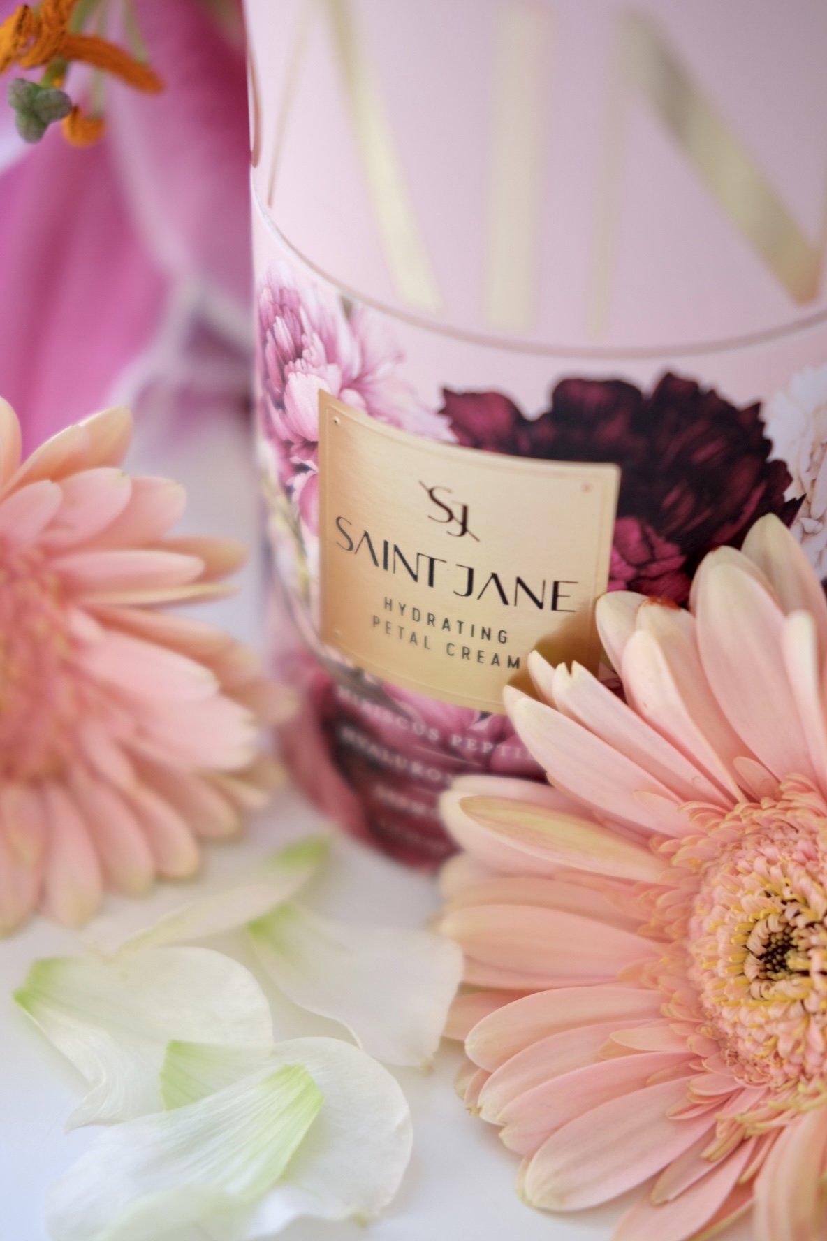 The next Saint Jane beauty review that I want to go through is a Saint Jane Petal Cream Review.   Saint Jane Petal Cream came out in 2021 and I was one of the lucky ones to get my hands on it when it first launched. The Saint Jane Petal Moisturizer i