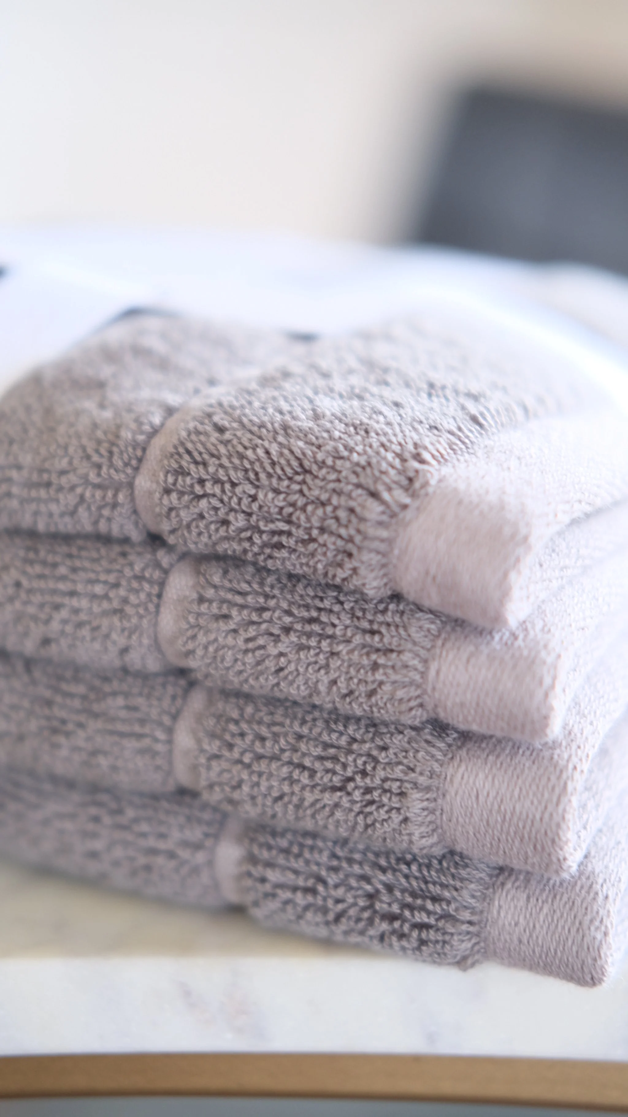 Cozy Earth Towel Review (plus 40 Cozy Earth Discount Code) — Lorna